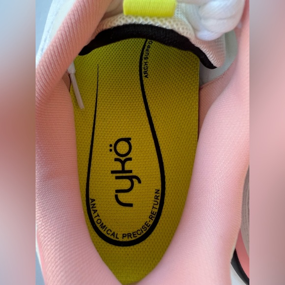 Ryka Women’s Myriad, White/pink Walking Shoe, Size 11 - Picture 8 of 9